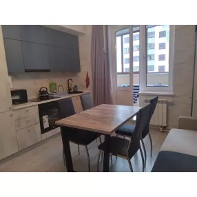 Продам светлую квартиру